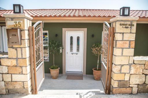 Elegant Rooms Argostoli  Exterior photo